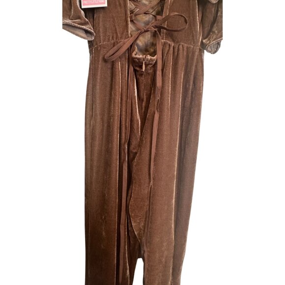 PrettyLittleThing Size 0 Brown Velvet Jumpsuit Ruffle Sleeves Lace-Up Detail NWT - Picture 10 of 16